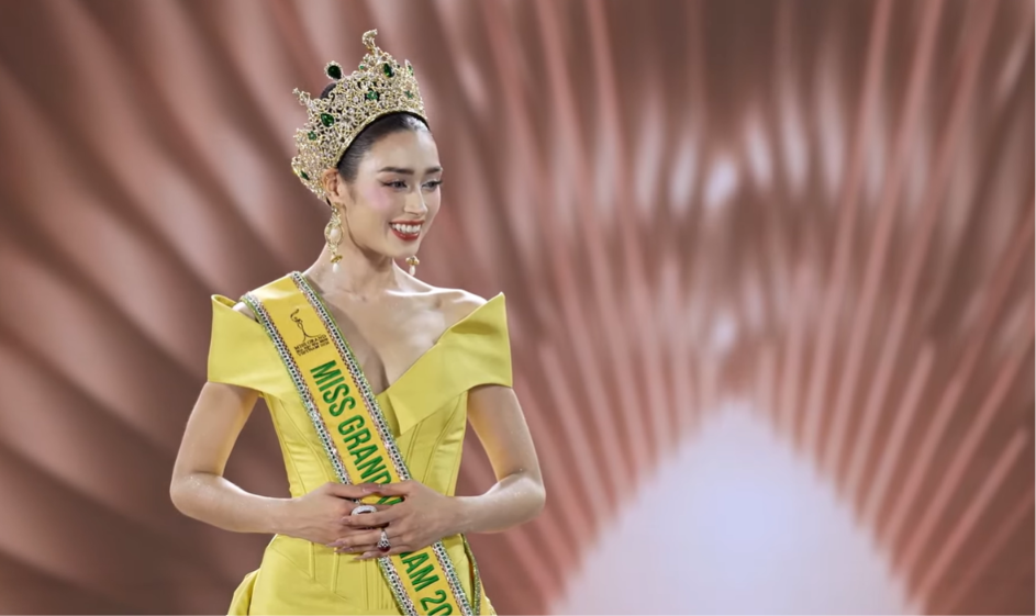 emHoa hậu Emoura Phạm./em