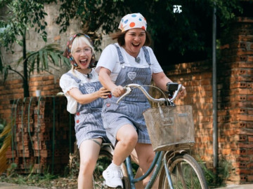 Hậu Hoàng đưa mẹ quân nhân tham gia truyền hình thực tế, Châu Bùi khoe bố phong độ trong Dấu Chân Tình Thân