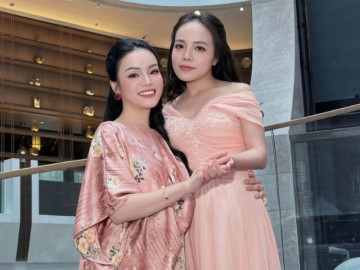 Cặp cô trò hiếm hoi đều là NSƯT xinh đẹp: Người sinh con trai đạt Thủ khoa, người làm Phó Giáo sư