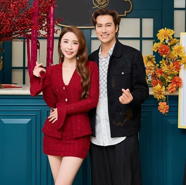 Cả 2 được khen đẹp đôi, luôn đồng hành bên nhau trong nhiều năm qua.