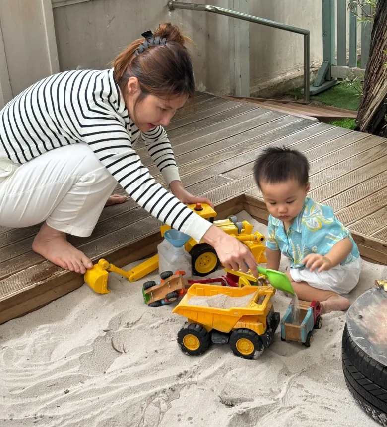 Diễm My 9X hiện dành thời gian để chăm sóc tổ ấm nhỏ.