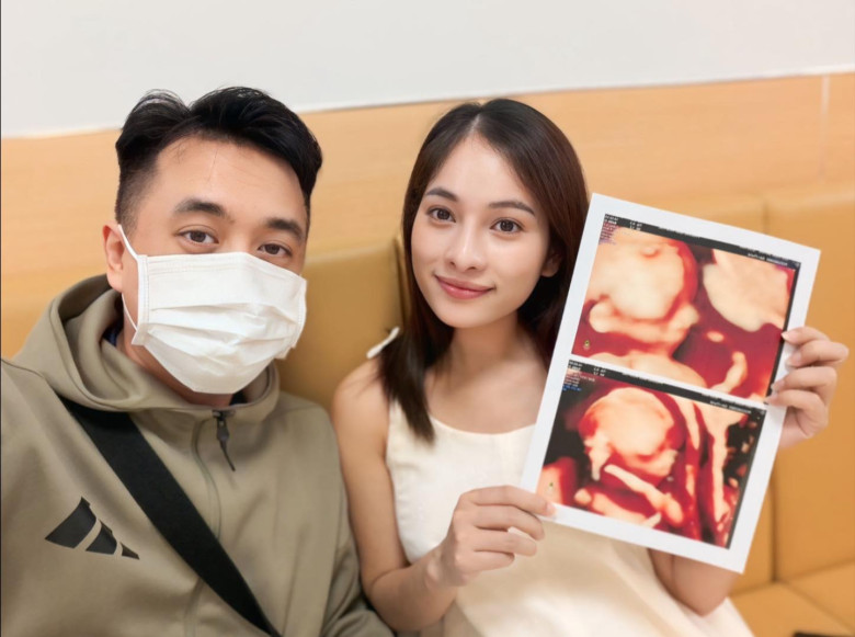 Cặp đôi thường xuyên chia sẻ hình ảnh, thông tin tích cực đến với khán giả.