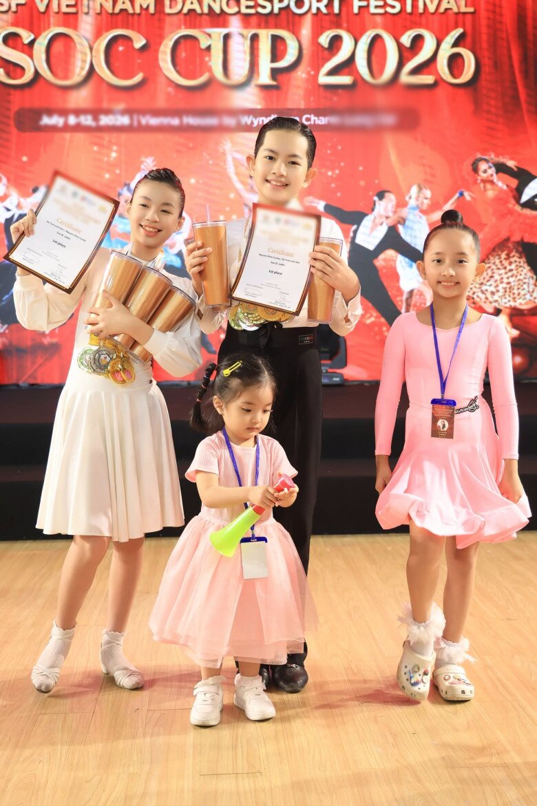 Kubi Minh Cường thừa hưởng tài năng của bố mẹ, có nhiều huy chương.
