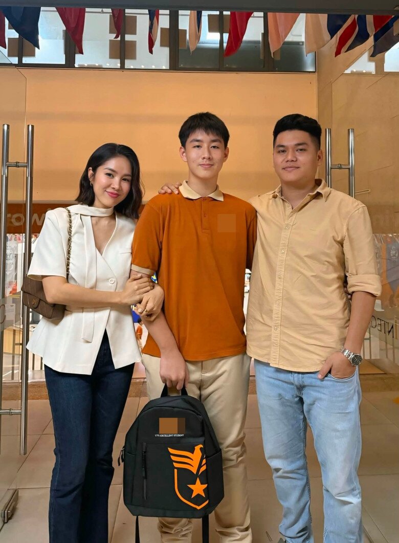 Cà Pháo ngày càng cao lớn, đạt chiều cao trên 1m8 ở tuổi 14.