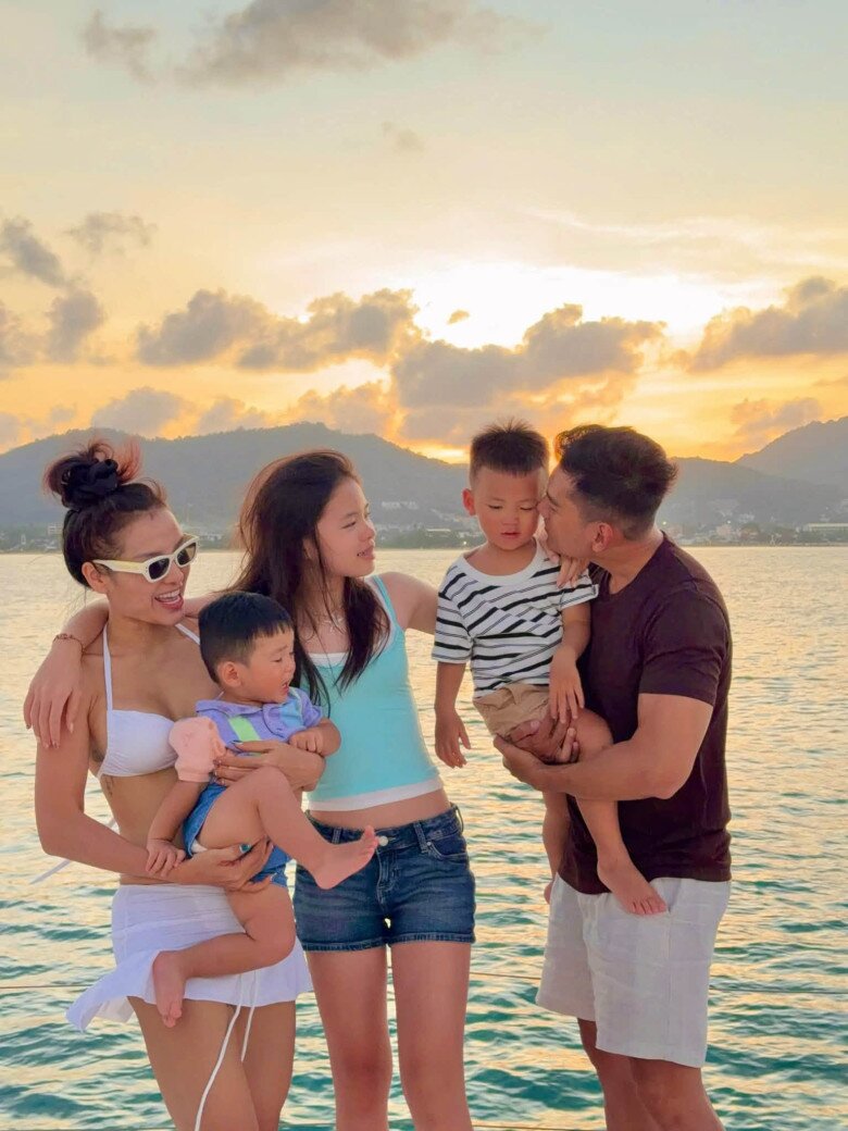 Sao Việt 24h: Con gái lai Ấn của Võ Hạ Trâm đẹp trong trẻo; Quý tử của Lệ Quyên cao nổi bật khi đứng cạnh Đan Trường - 4