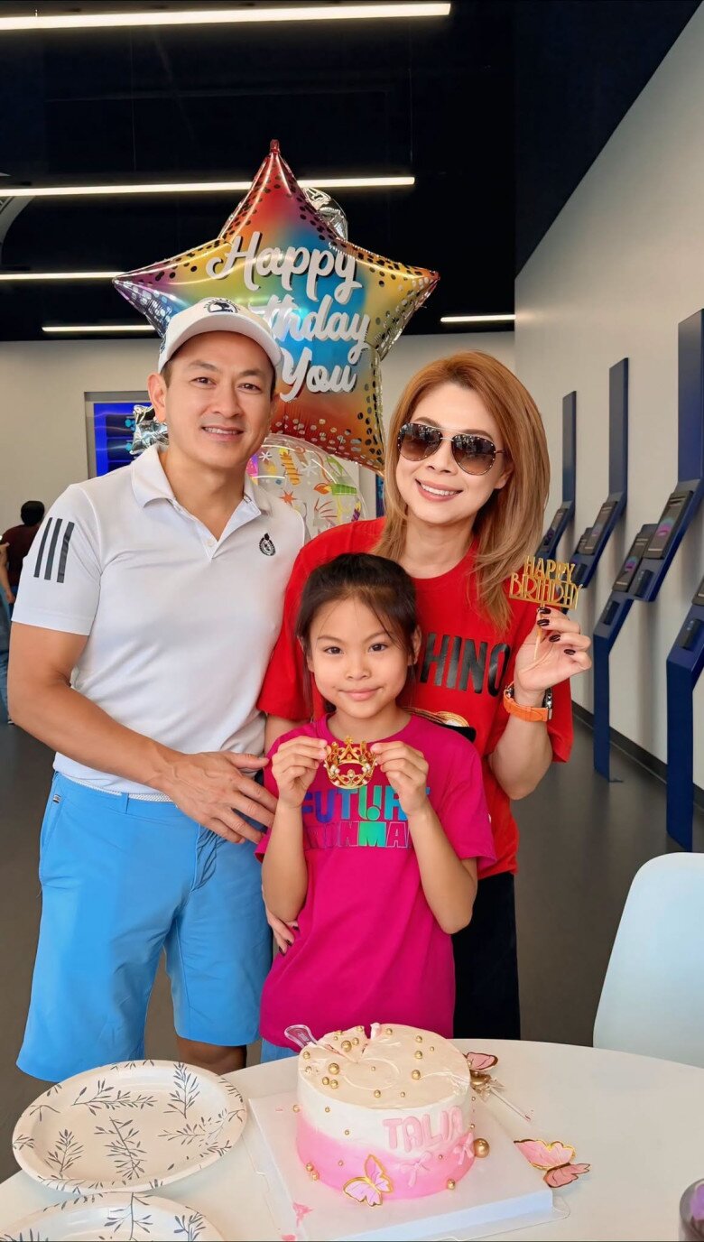 Sao Việt 24h: Con gái lai Ấn của Võ Hạ Trâm đẹp trong trẻo; Quý tử của Lệ Quyên cao nổi bật khi đứng cạnh Đan Trường - 7