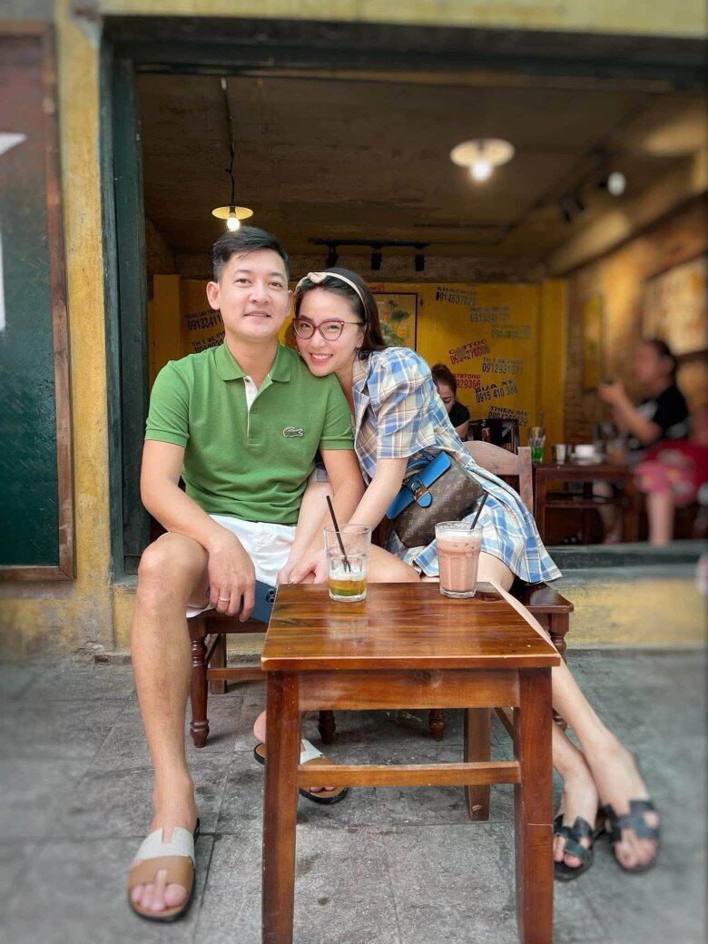 Sao Việt 24h: Hồ Quỳnh Hương tình tứ bên chồng doanh nhân; Con gái Ngô Thanh Vân chập chững những bước đi đầu tiên - 9