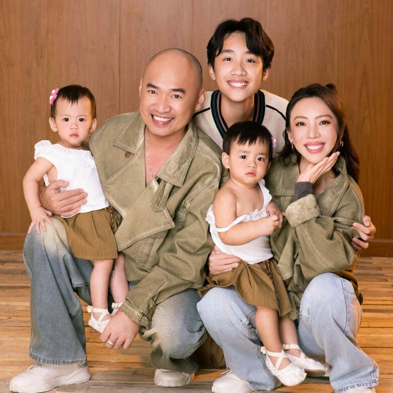 Sao Việt 24h: Quỳnh Nga gọi Việt Anh là amp;#34;anh yêuamp;#34;, tiết lộ điều đặc biệt về ngày sinh; Con trai Quang Minh ngày càng giống bố - 8