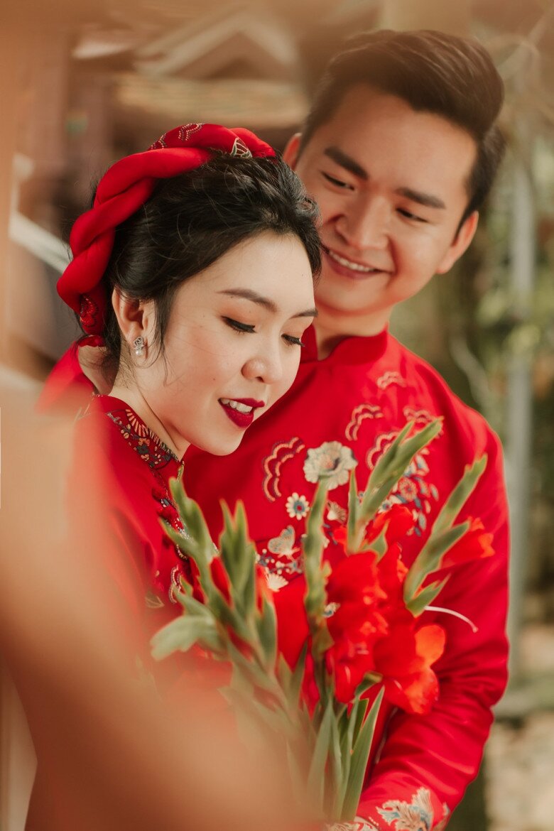 Bà xã của anh là MC là giáo viên.