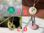 Bà bầu - Dường như em bé trong bụng đang muốn nói điều gì với mẹ? Chọn 1 mặt dây chuyền theo trực giác để khám phá ngay