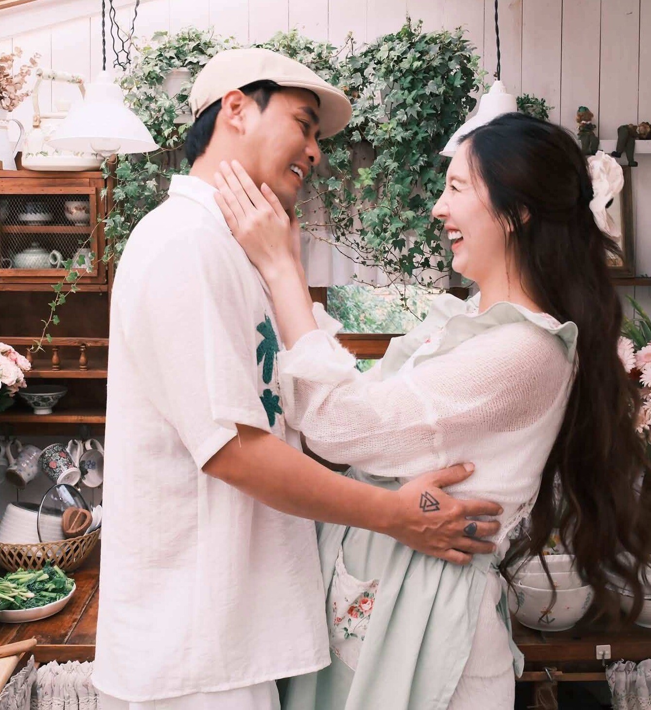 Người mẫu Tuệ Như - vợ đẹp cao 1m8 của Hồ Quang Hiếu: Bầu lần 2 vẫn háo hức như lần đầu làm mẹ - 10