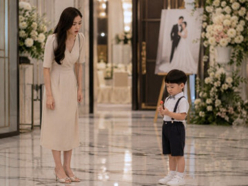 Thấy người yêu cũ của chồng bế đứa nhỏ giống hệt anh, tôi lén lấy tóc bé đi làm ADN, kết quả ngoài sức tưởng tượng