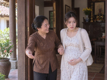 Bầu trước cưới lần đầu về ra mắt, mẹ chồng tương lai chỉ tay giới thiệu 1 người, tôi bỏ về luôn