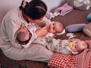 Bà bầu - Cô gái 24 tuổi sinh 5 con cùng lúc với xác suất cực hiếm, người chồng sụt 11kg vì chăm con, 5 bé như thiên thần