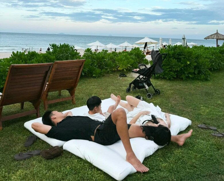 Mỹ nhân Tuyên Quang và chồng cầu thủ 1m82 đưa con đi nghỉ lễ ở Khánh Hòa, con trai kháu khỉnh, mẹ bỉm xinh nuột nà - 3