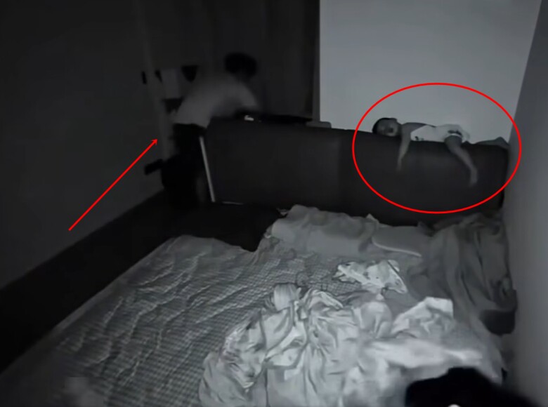 Camera ghi lại cảnh cặp vợ chồng hốt hoảng tìm con mất tích giữa đêm và cái kết “cười đau ruột” - 6