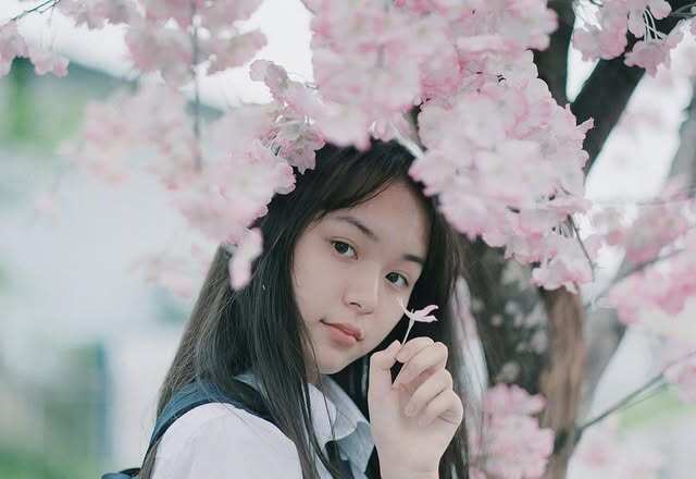 Bé gái gây bão MXH vì ảnh hộ chiếu xinh xuất sắc, giờ dậy thì lớn không nhận ra - 9