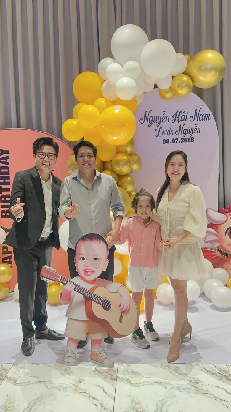 Diễn viên Thanh Thúy vui khi được vào lớp cùng học và chăm sóc cho con trai tiểu học bị tăng động giảm chú ý - 6