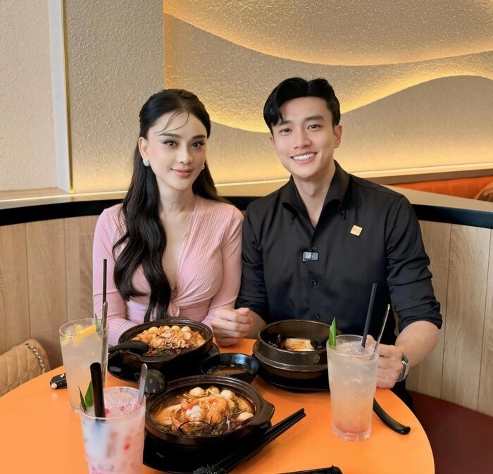 Quốc Trường và Lâm Khánh Chi là bạn từ lâu.