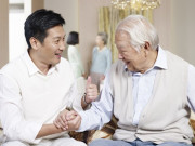 Yêu con - Tuổi già bệnh tật ập đến tôi mới thấy: Nghỉ hưu an nhàn nhất là được sống cùng con rể đến cuối đời!