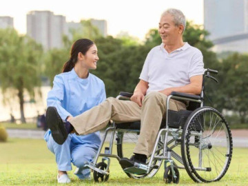 Yêu con - Chỉ sau khi sống cùng nhau tôi mới thấm: Để gia đình yên ấm, con cái nên gửi cha mẹ đến nơi này lúc về già là tốt nhất!