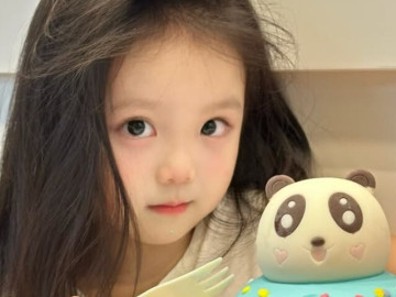 Yêu con - Bà nội định đặt tên cho cháu là Thu Tiền, bố đứa trẻ quyết sửa thành cái tên khác hay hơn