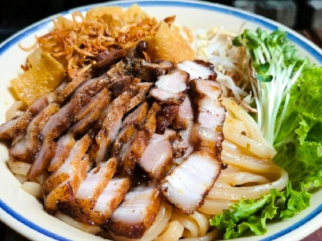 Không chỉ phở, bún bò mà 12 món sợi này cũng làm du khách xao xuyến, thử một lần là mê, chỉ từ 25.000 đồng/phần