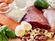 Sức khỏe - Thực phẩm giàu đạm ăn loại nào mang nhiều lợi ích cho sức khỏe nhất? Bất ngờ thịt lợn hay được dùng lại đứng cuối cùng