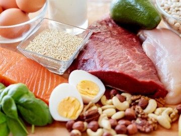 Thực phẩm giàu đạm ăn loại nào mang nhiều lợi ích cho sức khỏe nhất? Bất ngờ thịt lợn hay được dùng lại đứng cuối cùng