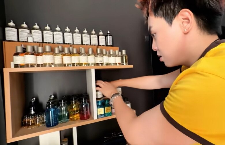 Cận cảnh hàng loạt bộ sưu tập amp;#34;khủngamp;#34; bên trong căn hộ cao cấp của nhạc sĩ nổi tiếng showbiz Việt - 8