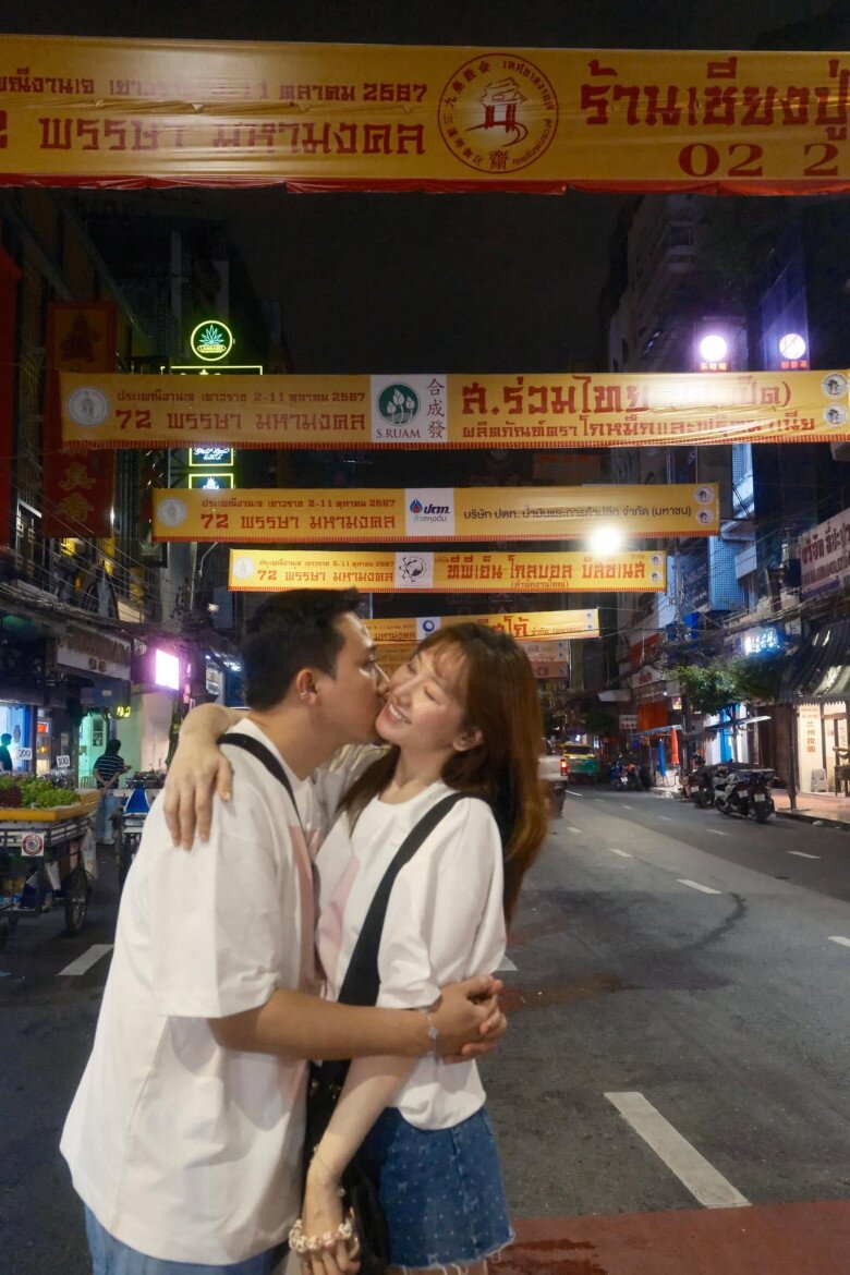 Chỉ 22 giây gặp nhau tại nhà sau giờ làm, Trấn Thành và Hari Won khiến dân mạng tan chảy - 4