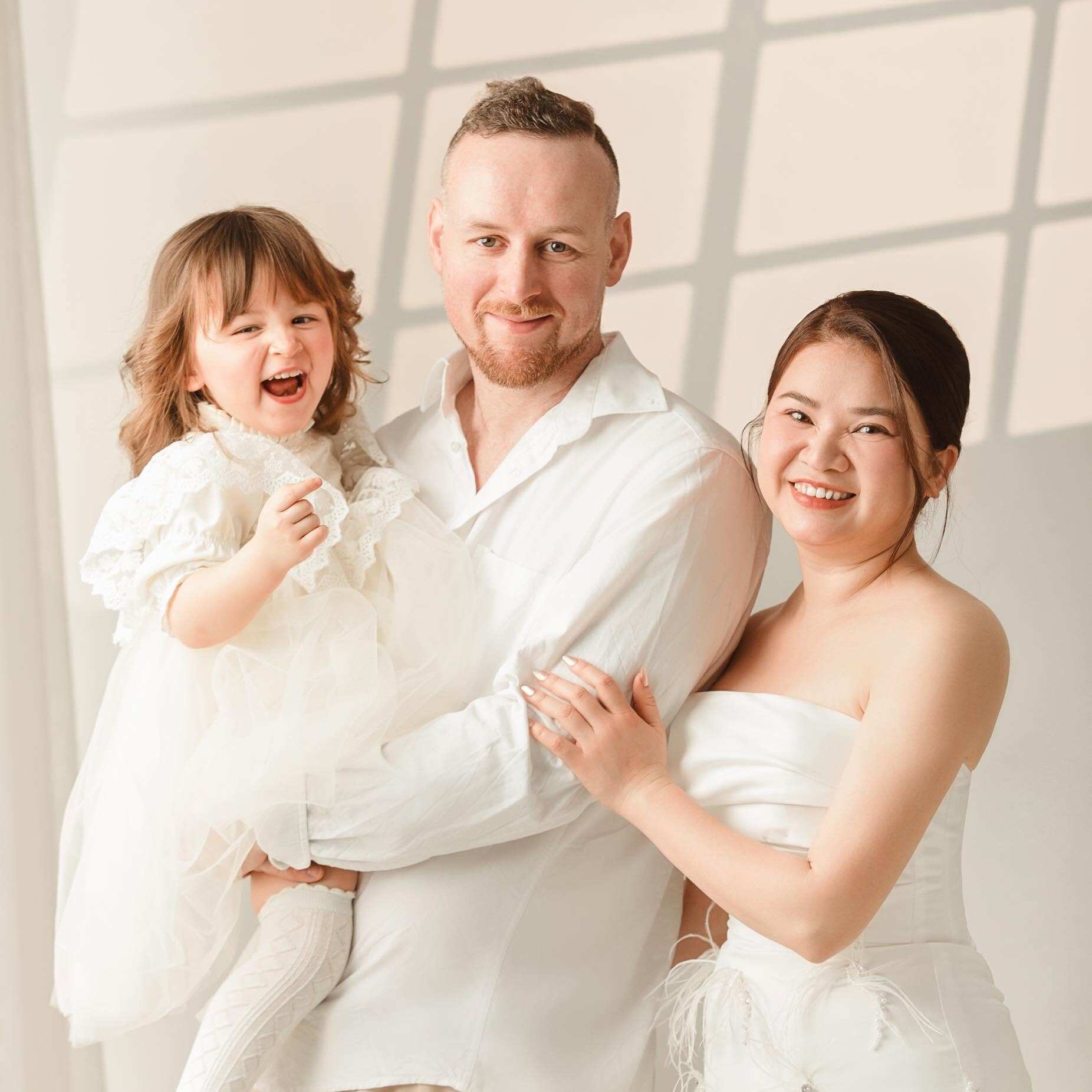 Cô điều dưỡng Việt chủ động hỏi cưới chàng trai Đức, giờ có tổ ấm viên mãn bên con gái lai xinh như búp bê - 6