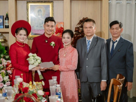 Cô dâu ở TPHCM được mẹ kế tặng 500 triệu trong đám cưới, lời phát biểu ‘gây sốt’
