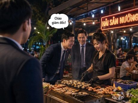 Thấy vợ cũ bán hải sản vỉa hè, tôi định đến mỉa mai thì người đi cùng khúm núm: “Chào giám đốc!”