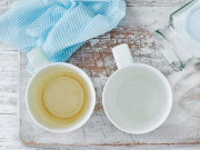 Nhà đẹp - Mẹo tẩy sạch vết ố vàng trên tách trà, cốc sứ bằng nguyên liệu tại nhà