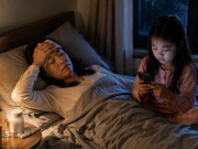 Yêu - Nửa đêm con gái nhắn cho bố vì tôi sốt cao, chồng cũ không hồi âm nhưng tôi quyết tái hôn