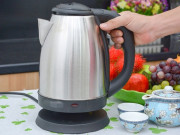 Nhà đẹp - Tại sao ngày càng ít người sử dụng ấm siêu tốc có đế? Thiết bị thay thế này được ưa chuộng hơn