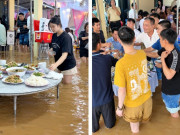 Yêu - Xắn quần, đứng trong nước lụt ăn tiệc cưới