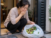 Yêu - Tôi bỏ về nhà con gái sau khi cãi nhau với chồng, sáng hôm sau thấy túi sung trước cửa mà hoang mang