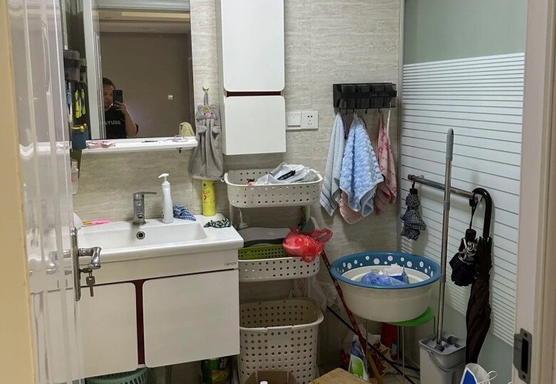 Tại sao ngày càng nhiều gia đình không lắp bồn rửa mặt trong nhà vệ sinh? Thiết kế mới này vừa đẹp, vừa tiện lợi - 2