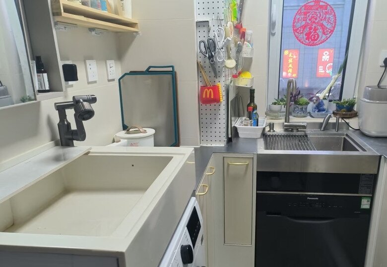 Tại sao ngày càng nhiều gia đình không lắp bồn rửa mặt trong nhà vệ sinh? Thiết kế mới này vừa đẹp, vừa tiện lợi - 8