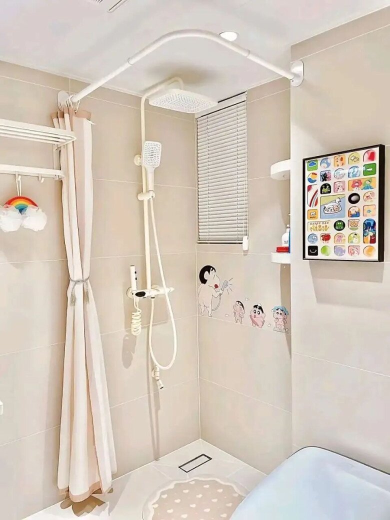 Tại sao ngày càng nhiều gia đình từ bỏ vách kính trong nhà tắm? 4 thiết kế thay thế này đẹp sang, tiện dụng hơn nhiều - 6