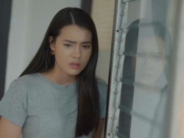 Đến thăm đồng nghiệp mới sinh con ở khu trọ cấp 4, tôi sững người khi thấy người ở phòng bên