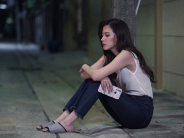 Yêu - Bố dượng có 10 tỷ nhưng chỉ cho mẹ tôi 100 triệu, ngày giỗ đầu của ông, tôi mới biết mình sai