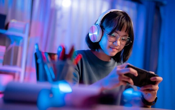 5 điều này đang amp;#34;bào mònamp;#34; trí não trẻ, bố mẹ vẫn vô tư cho con làm mỗi ngày - 6