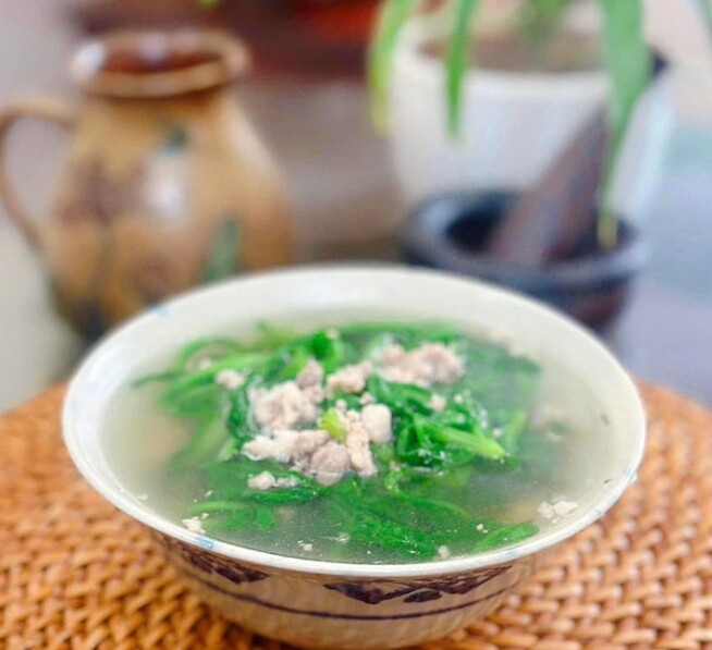 Cây dại mọc bờ rào thành đặc sản nổi tiếng giá 55.000 đồng/kg, trồng 30 ngày cho thu hoạch, tốt cho sức khỏe - 2