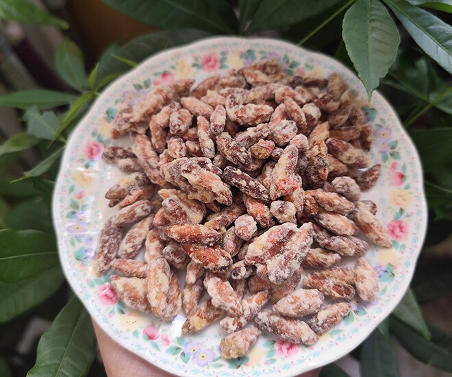 Loại quả xưa chín rụng đầy nay thành đặc sản 500.000 đ/kg, trồng một lần thu hoạch nhiều năm, du khách thích thú - 1