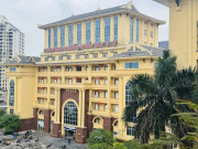 Tin tức - Hai sinh viên Y khoa livestream phản cảm bị đình chỉ học