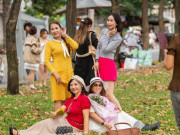 Lifestyle - Đổ xô đi check in "con đường mùa thu" ở TP HCM