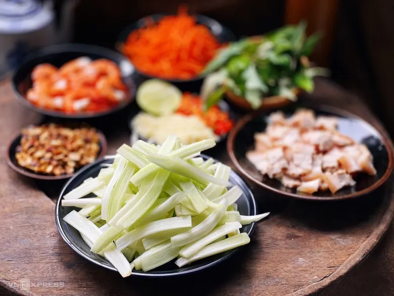 Món xưa amp;#34;nhà nghèoamp;#34; ăn đến chán ngán, nay thành đặc sản nổi tiếng ở thành phố giá 100.000 đ/kg, tốt cho sức khỏe - 3